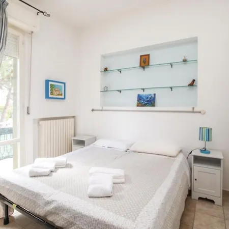 Casa Vacanze Marcelli51 - Le Grotte Rooms & Apartments Exterior photo